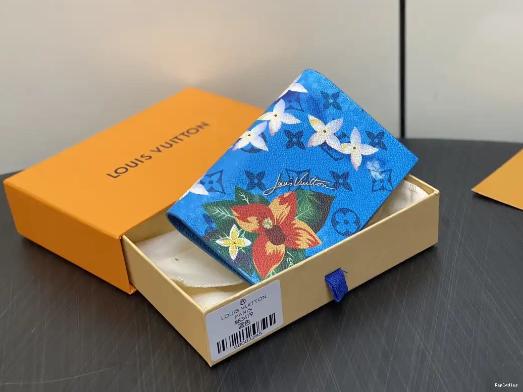 Repzbay COVER-10*14*2.5CM Louis Vuitton PASSPORT 0520